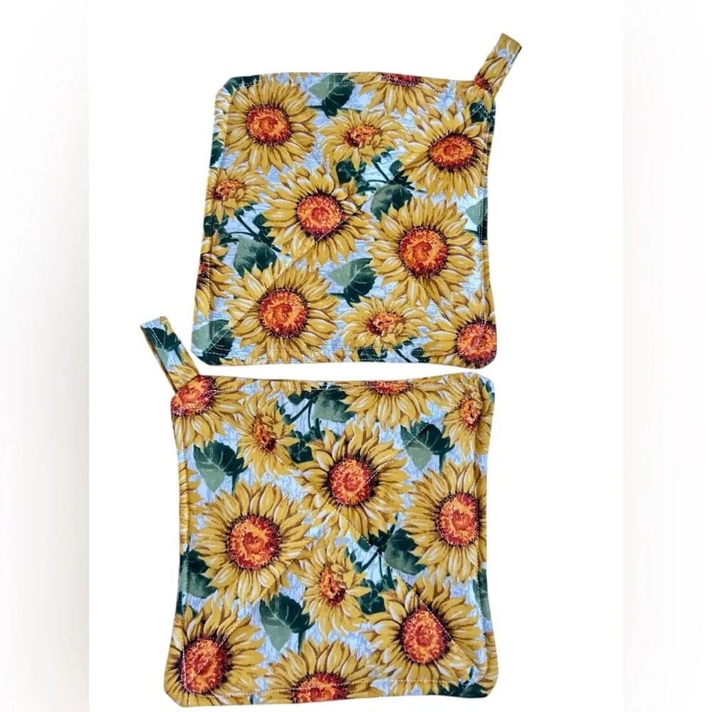Hand Crafted Colorful Floral Sunflowers Two Fabric Potholders Hot Mat Trivet